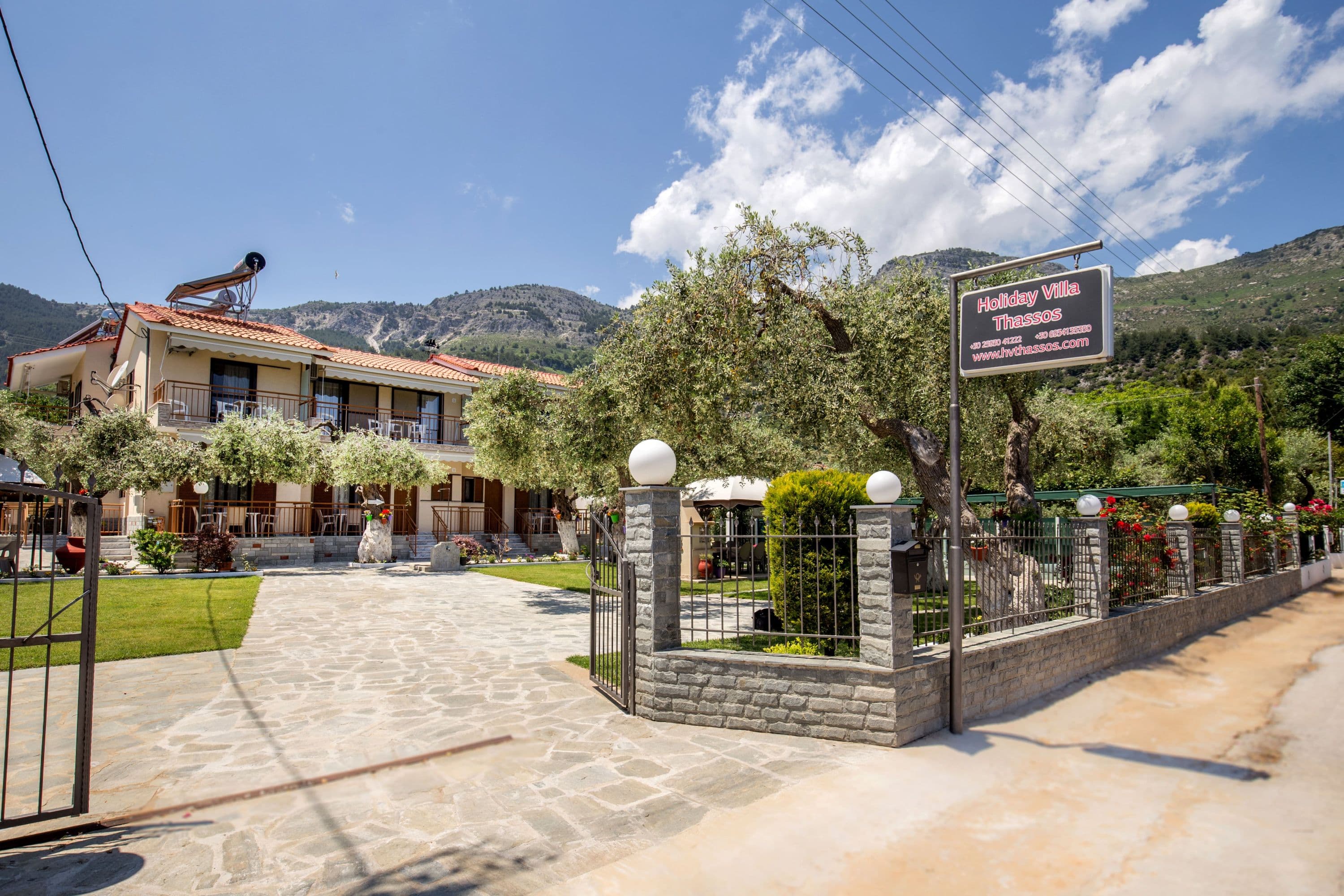 Stay & reservation policy at Holiday Villa Thassos